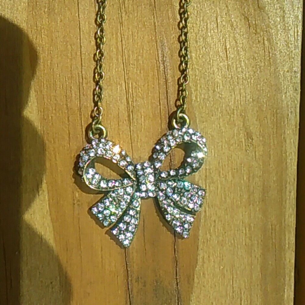 Cookie Lee Bow necklace